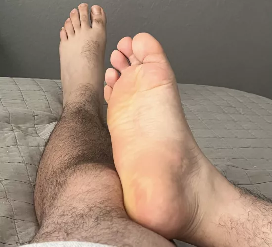 Need my toes sucked by Less_Professional946
