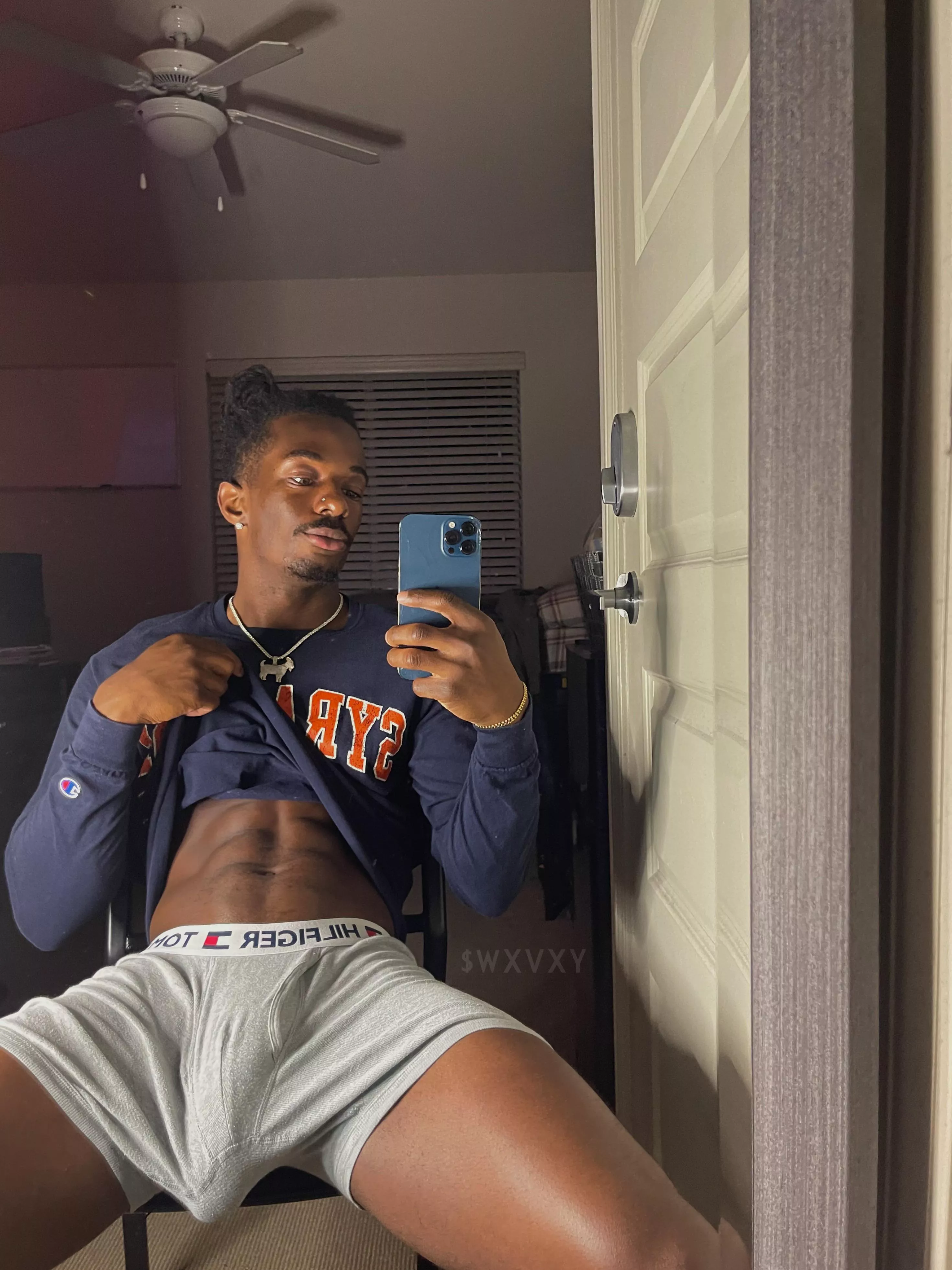 Need new boxers after this posted by camsonlyfans