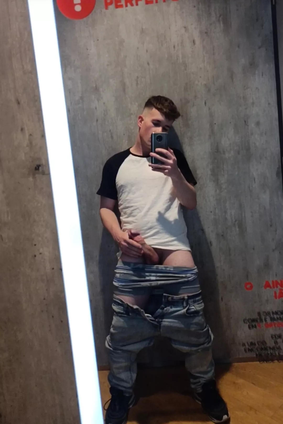 Need someone to come shopping with me asap posted by lickymyblicky69