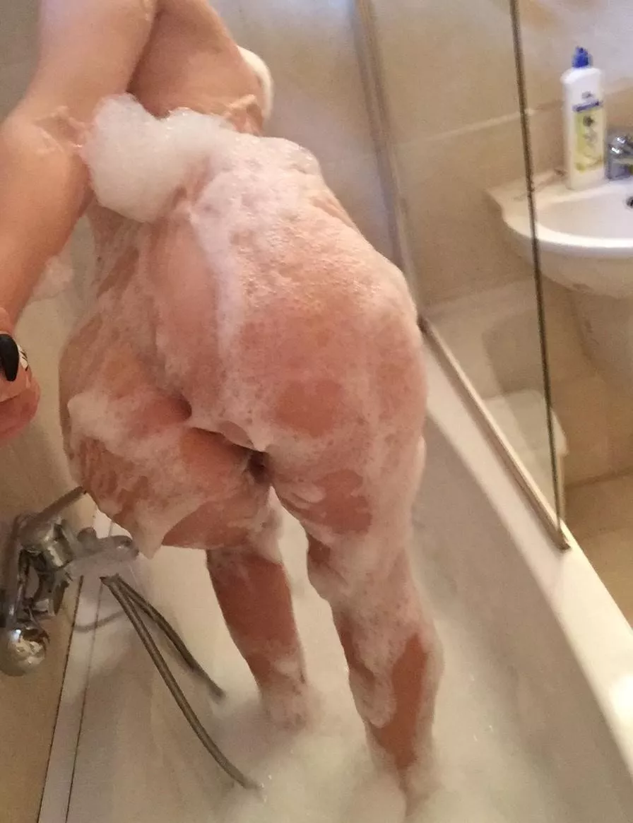 need someone to dry me up ;) posted by Sabine_Heissner