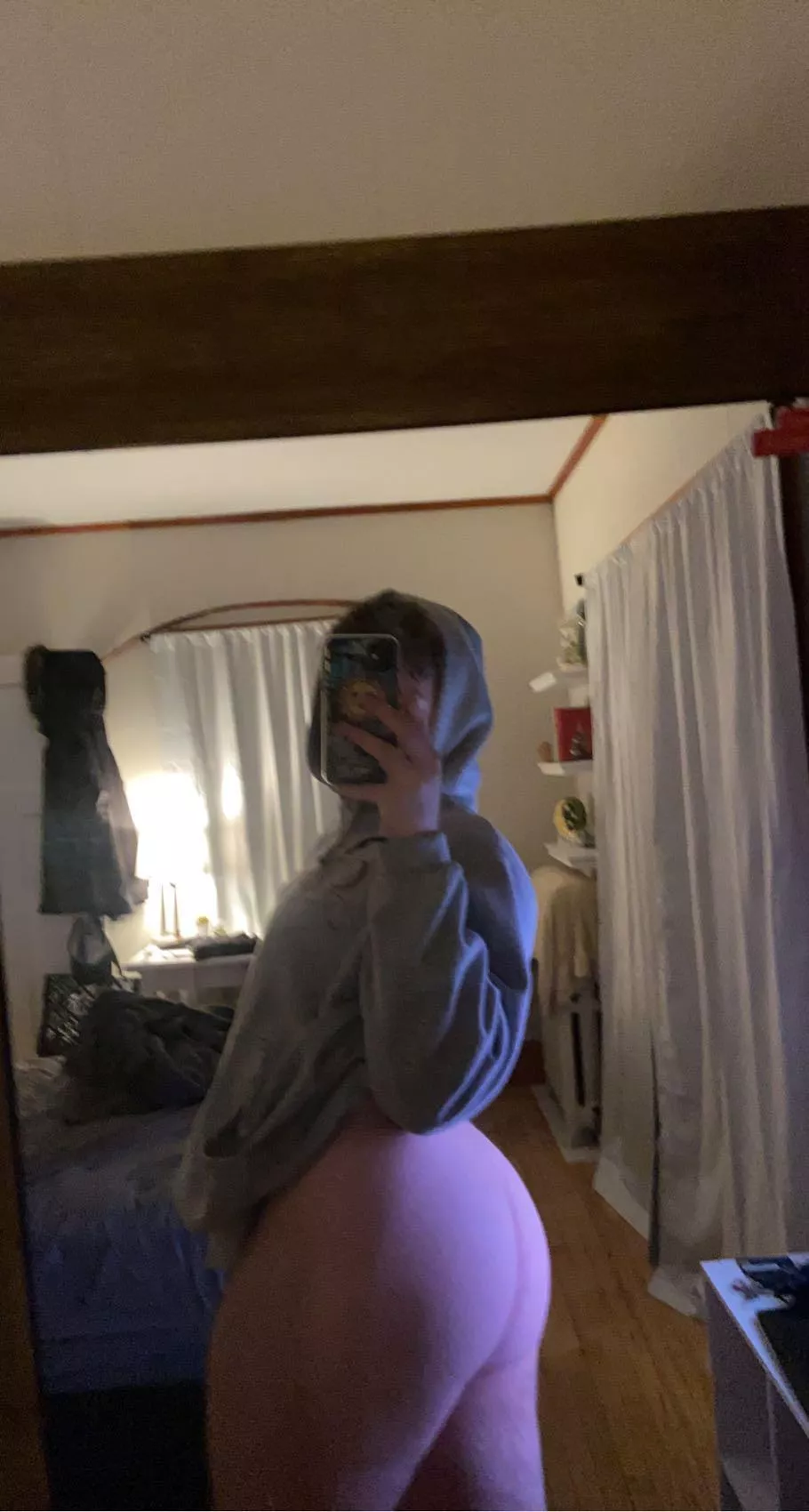 need someone to sit on your face? posted by agagauth