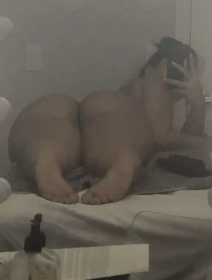 Need something black to fuck this ass right now posted by sluttycharley69