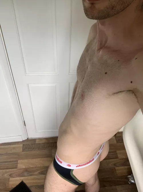 Need using by a big group of lads, feel free to DM, twinky chavs to the front by hornyboy024