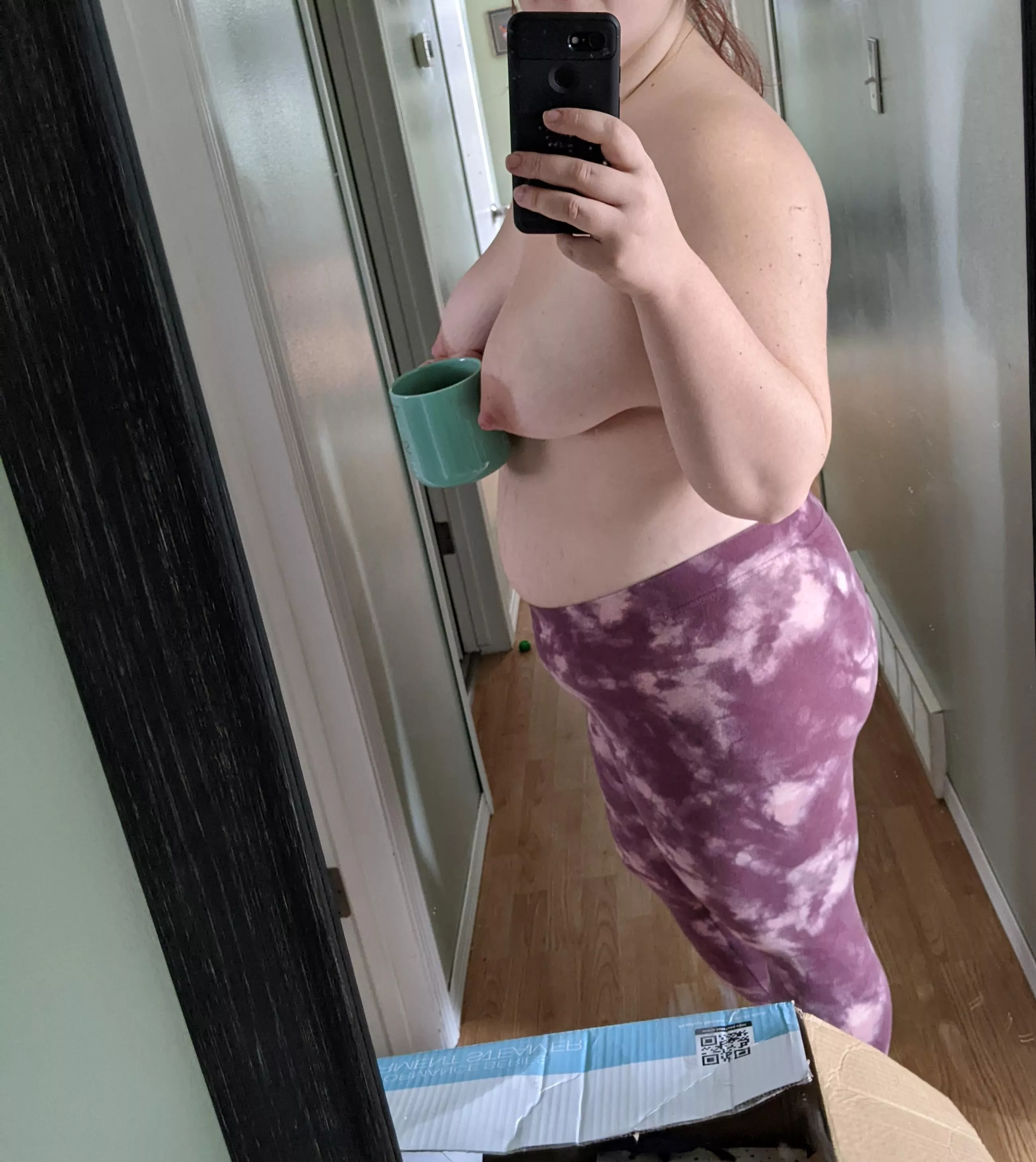 Needing a bit of a pick me up who's [f] eeling up to feeling me up posted by sammisiren