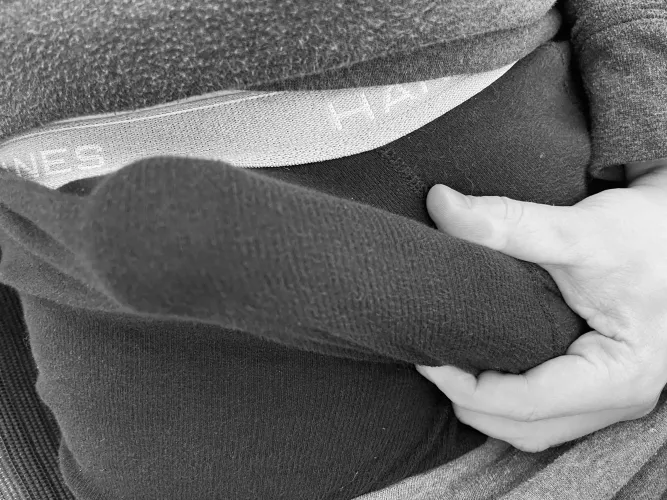 Needs some attention [M4F] by Legitimate-Act5890