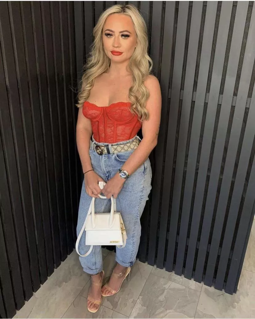 Neev chav 🥵 posted by PulpVega2