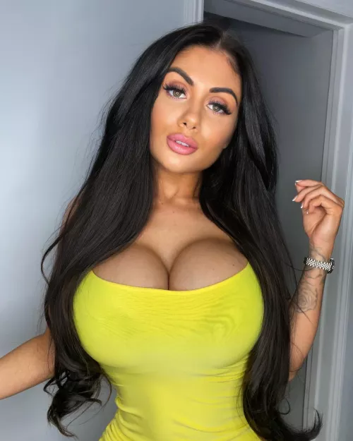 Neon Yellow by gooningaccount