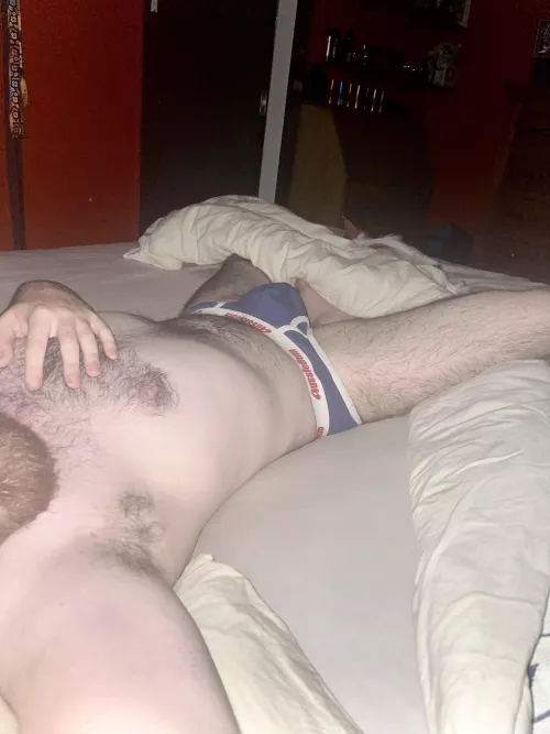 Nerdy Aussie guy wants some cuddles you in ? by Overall_Union5931
