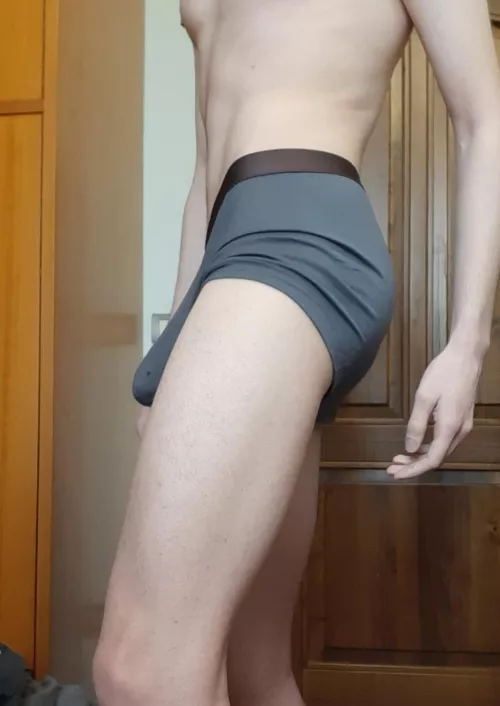 Never knew my bulge could feel so good by One_Ad5235