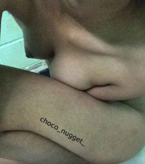 Never posted my tits pic before , anyways here u go !🦋 by choco_nugget_