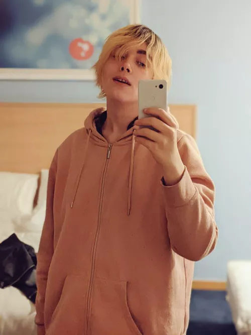 Never say never by TsFayeLockwood