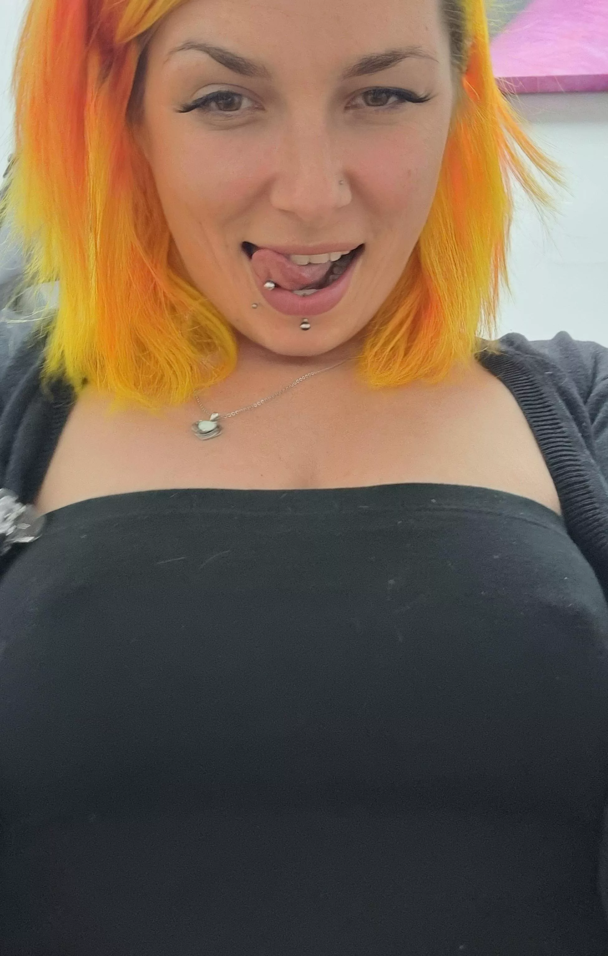 never wearing a bra again!!! posted by Zaraleopard