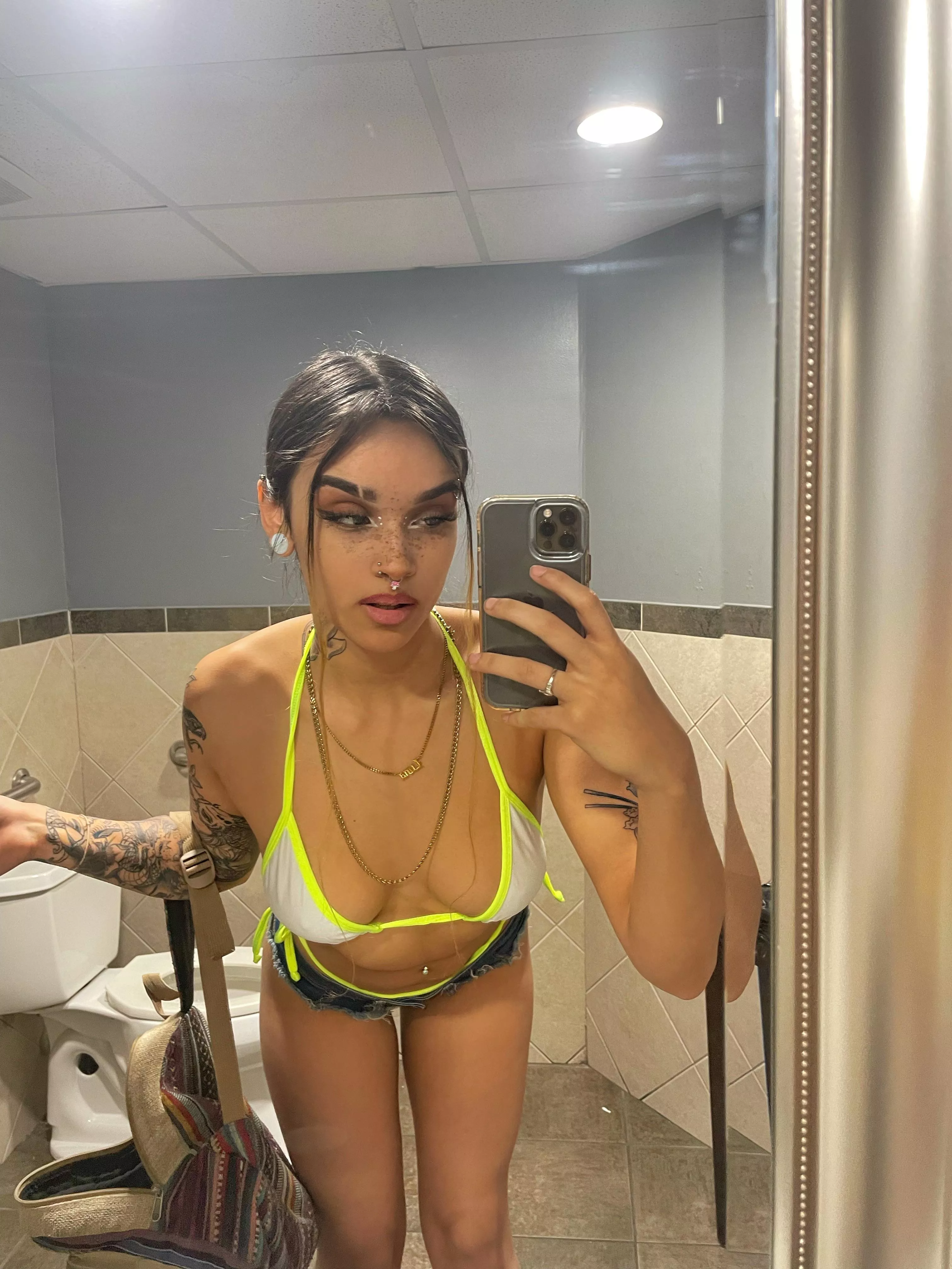 New bikini😊💕 posted by ViewDesperate3226