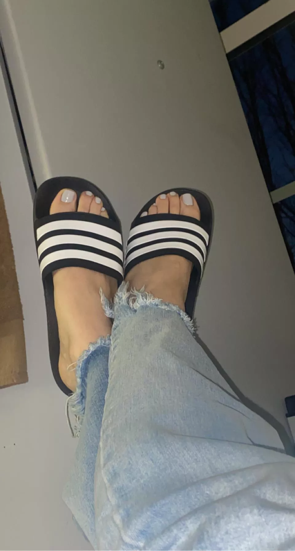 New color, who dis? 🤪 posted by thegoddessbru