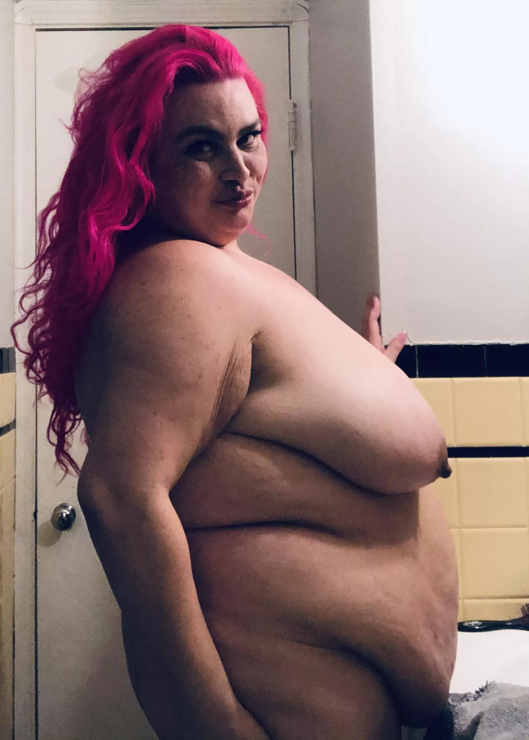 New content cuming tomorrow 😈 link in comments posted by hotpinkstarburst83