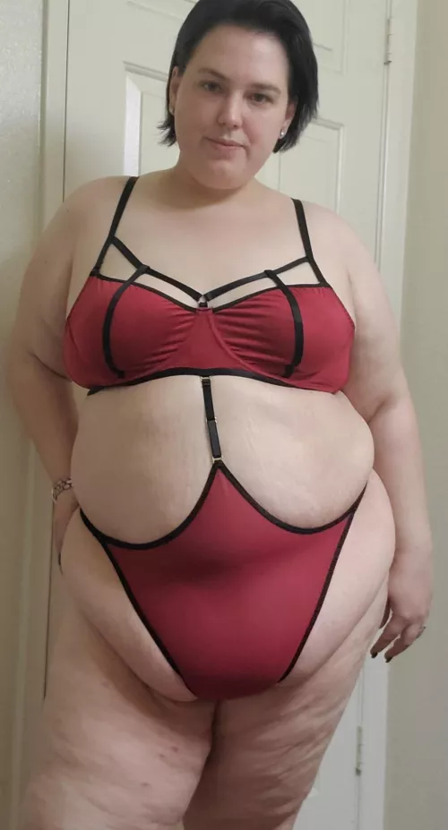 New hair color and new lingerie. want to see the back? by garnetxero