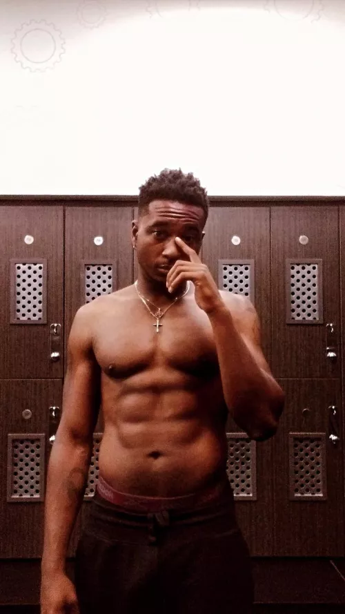 New hair cut new me by Excellent-Sort-2498