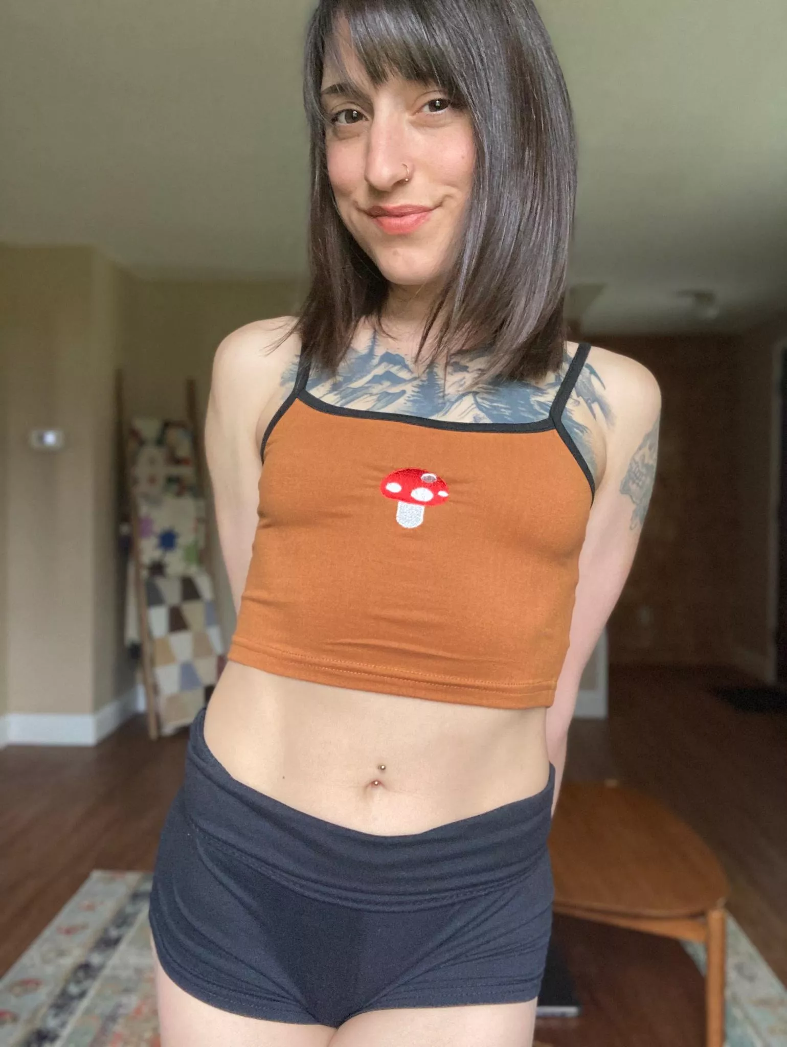 New haircut 🍄❤️ [f] posted by racheloliviaxo