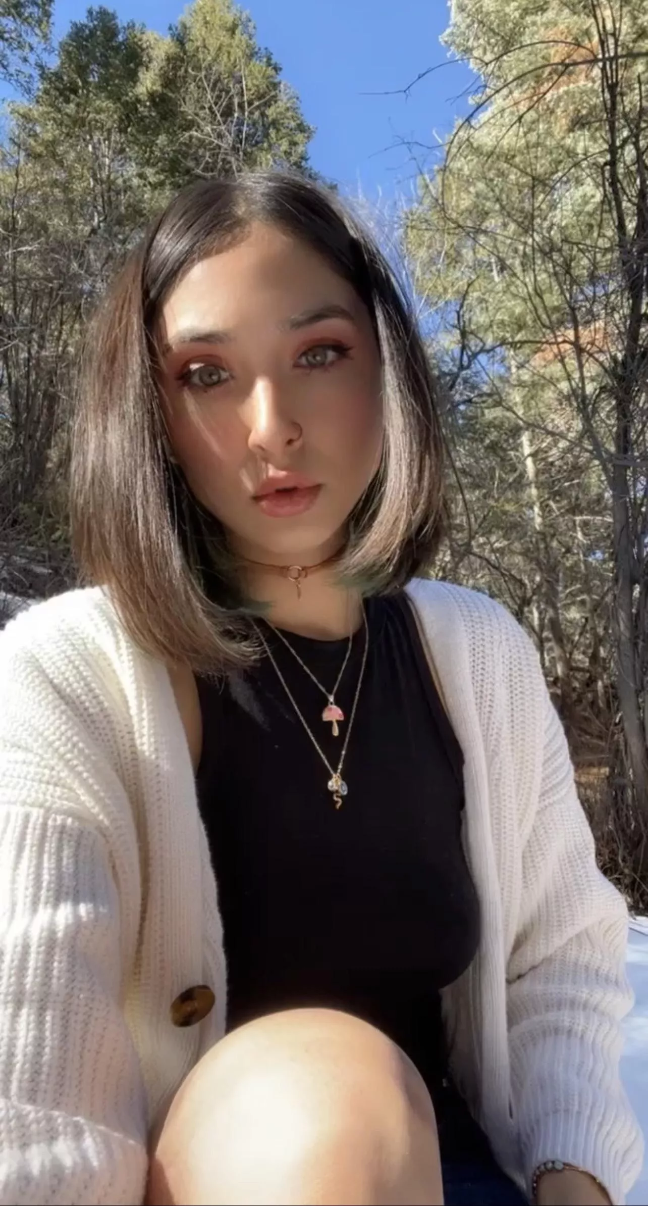 New here. Hello friends 💕 posted by EnigmaticDaze