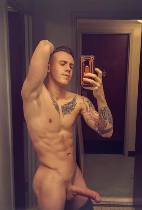 new here hope everyone's enjoy their sat night! by thenamesbear