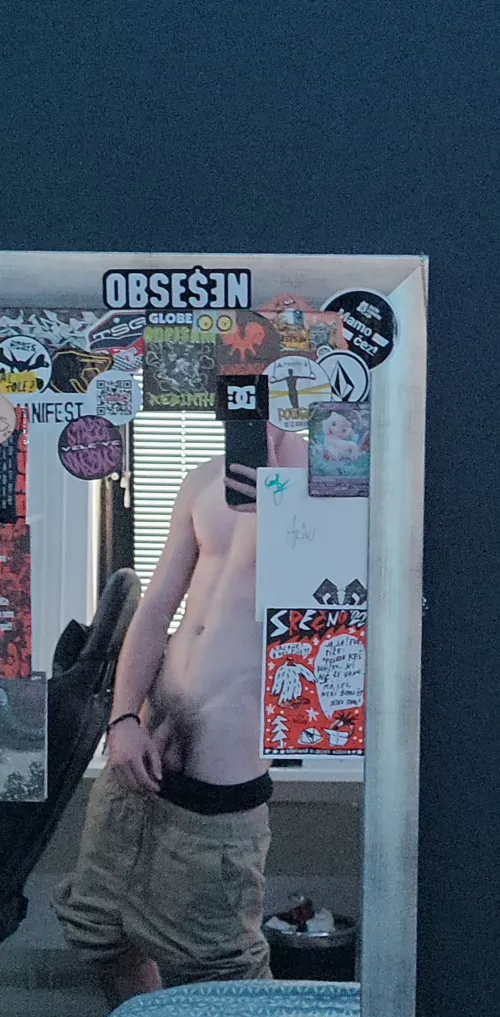 new here [M]19 still little shy by OutsideGoesInside