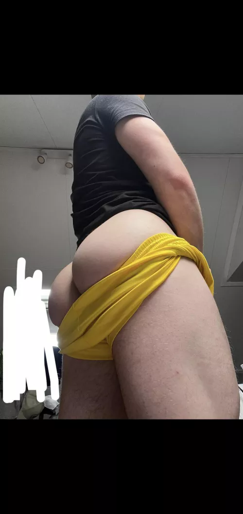 New here you like my ass? 😏😈 by dakken20211