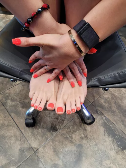 new pedicure. by MistressLauraFL