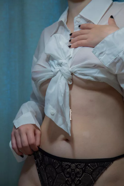 New shirt, like it? by feeture8