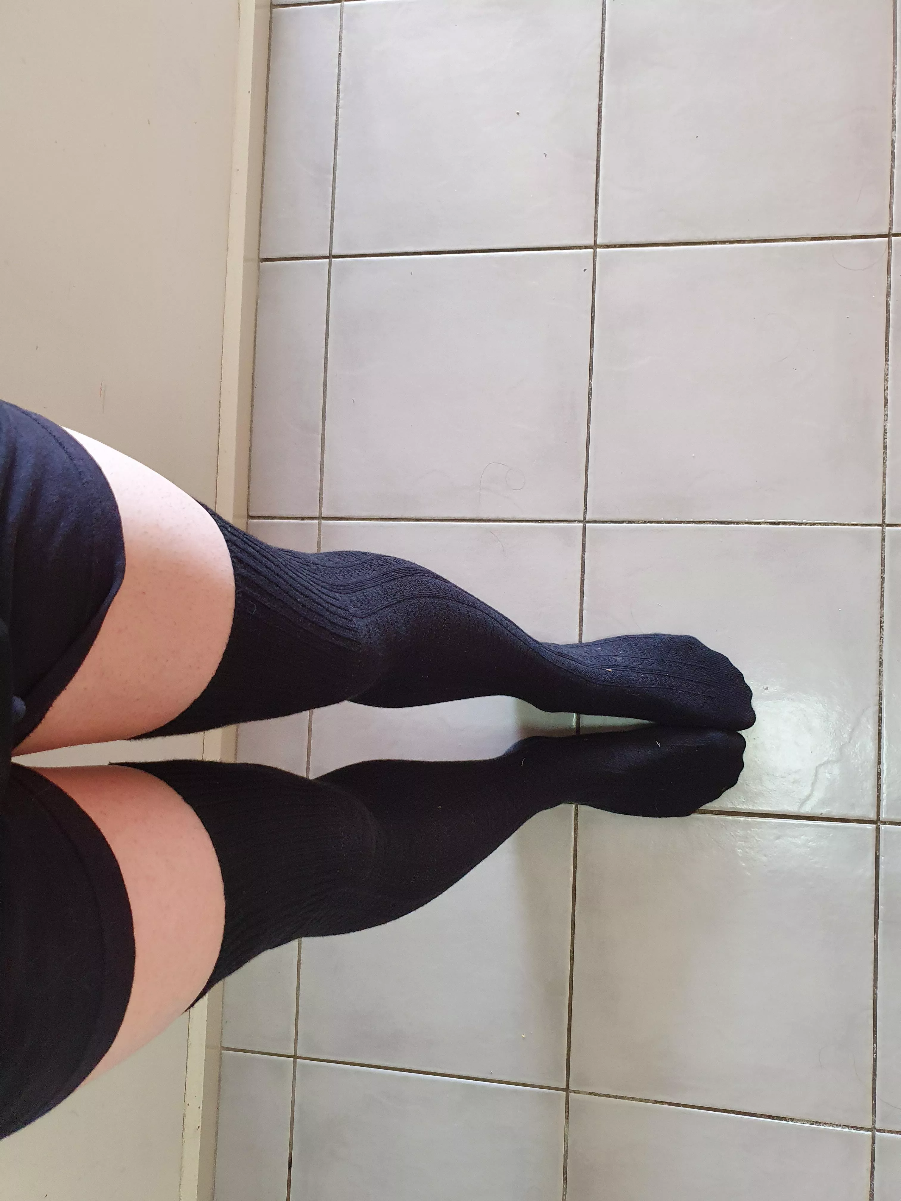 New socks just came posted by SlaaneshiPrincess