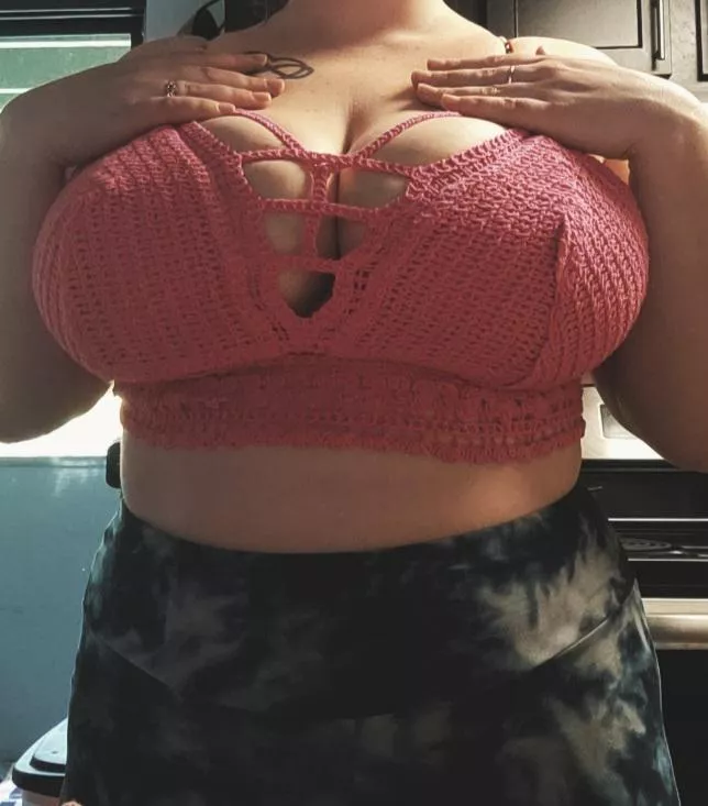 New summer top 😎 posted by jaymay94