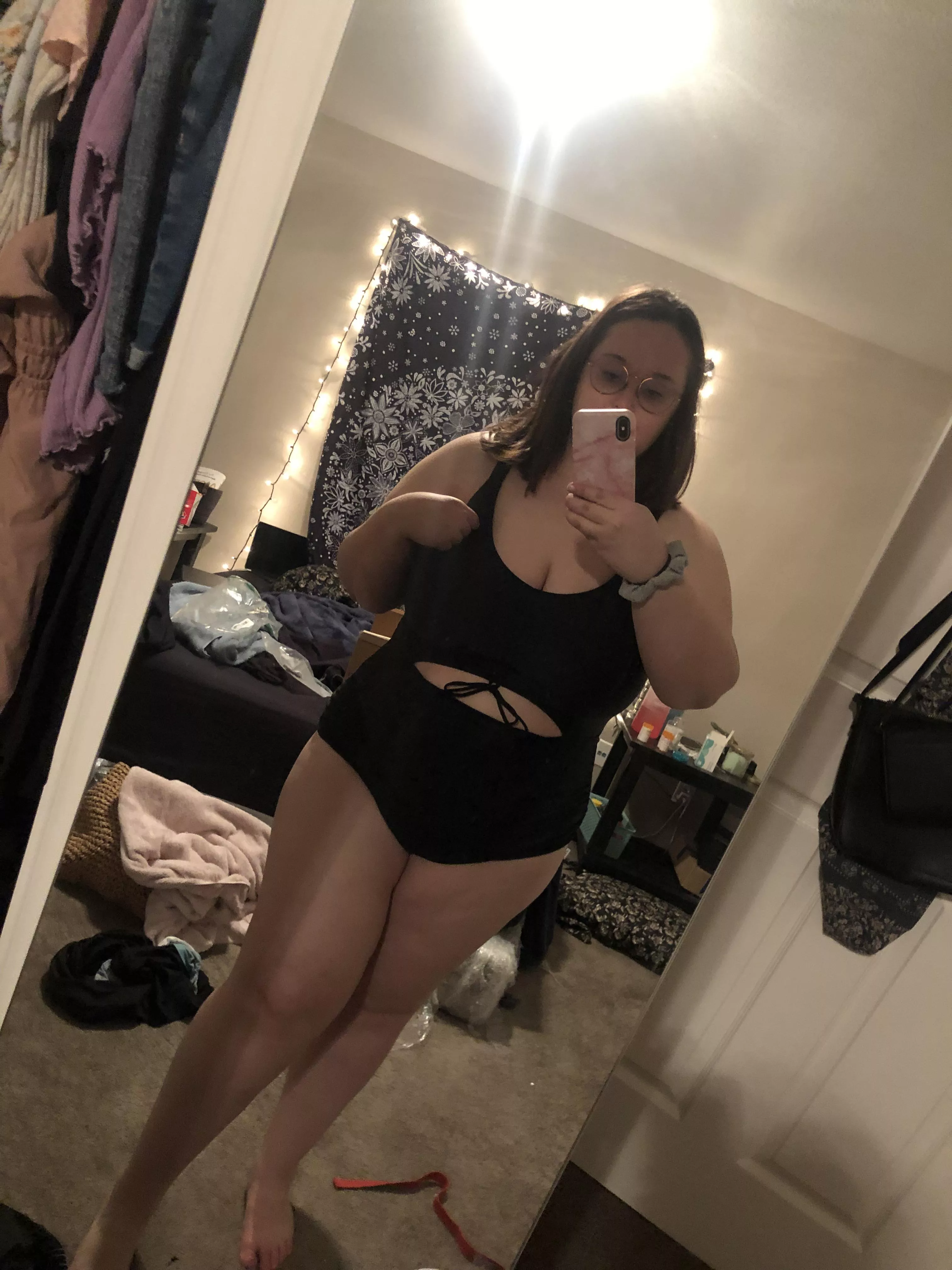 New swimsuit for Hawaii! (over 18) posted by fire_raging22