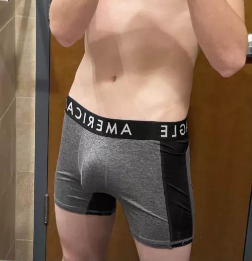 New to posting, but I kinda like it. Looking to know what you think. by TripleBaconYuhh