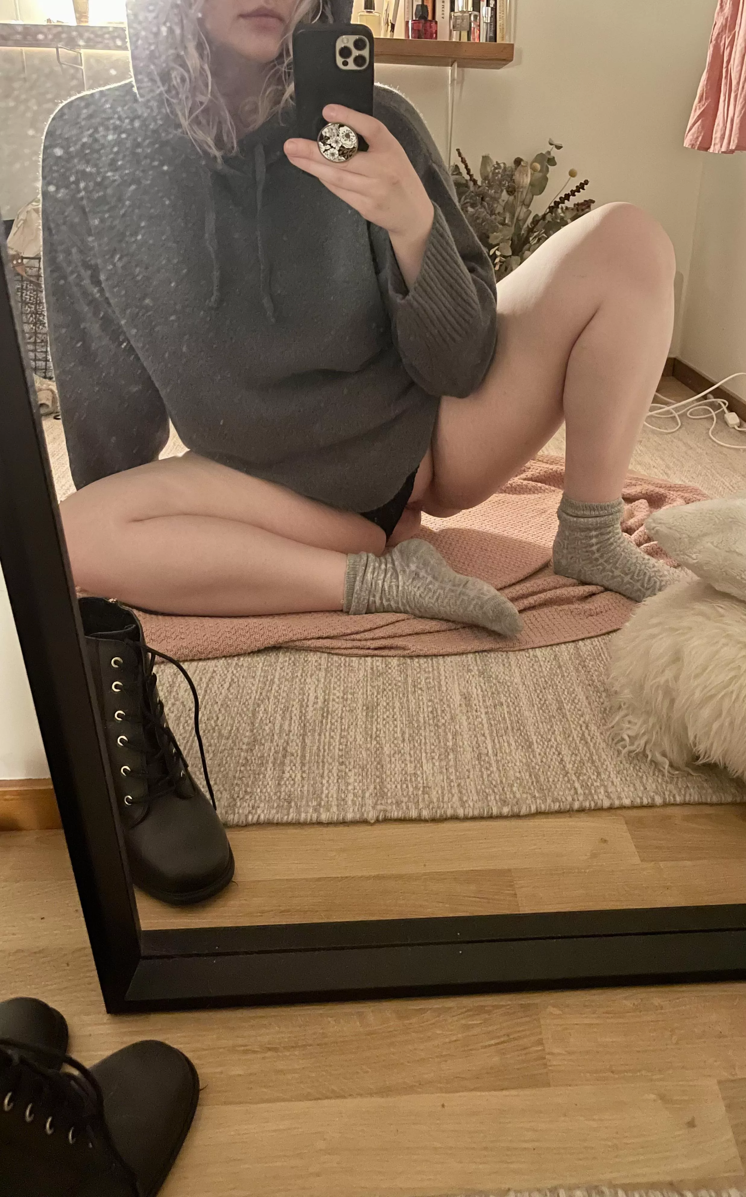 New to the 30’s gang. My people! [f] (this is how you say hello, right?) posted by neverseenmelikethis