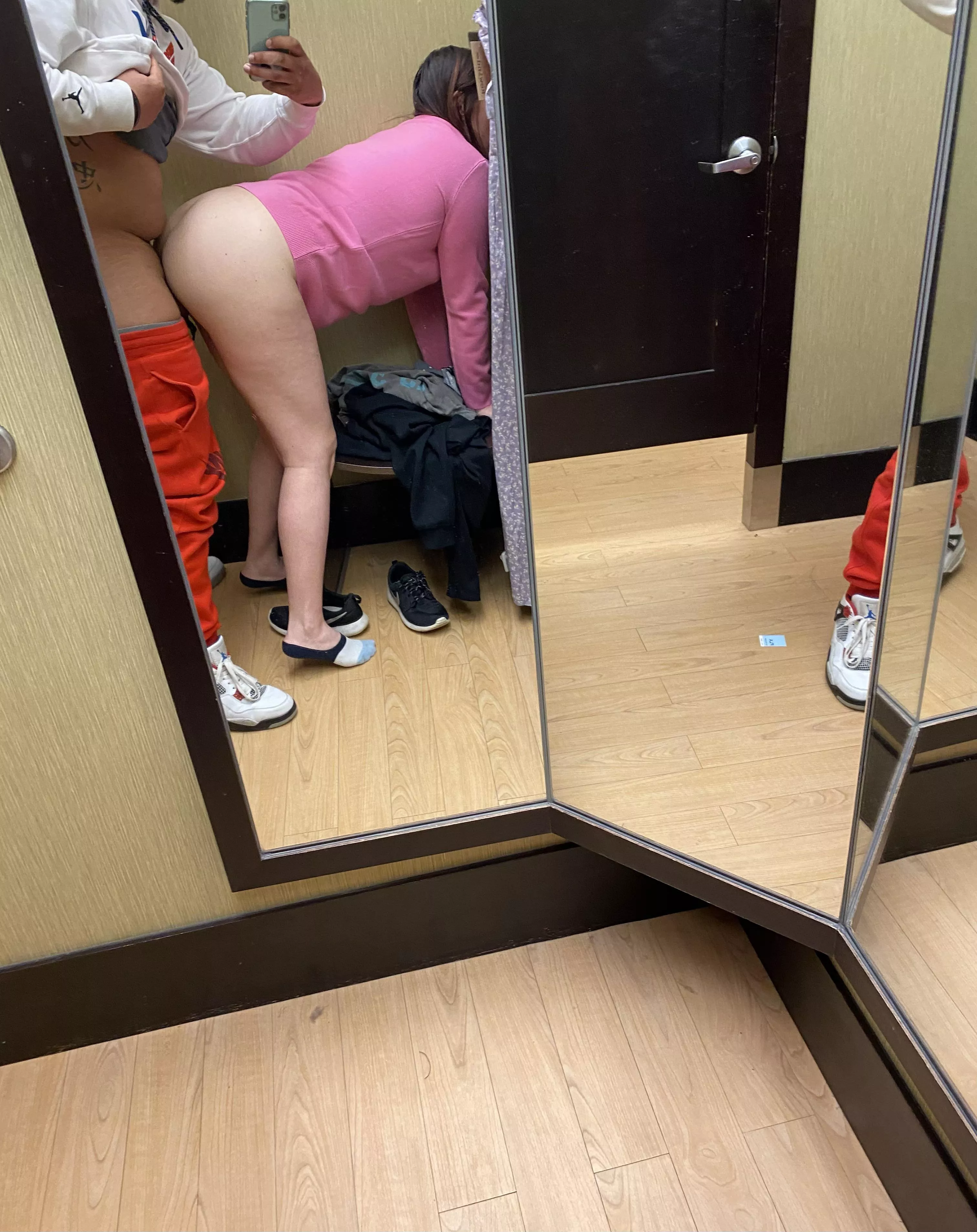 New to this page posted by DallasDawnn