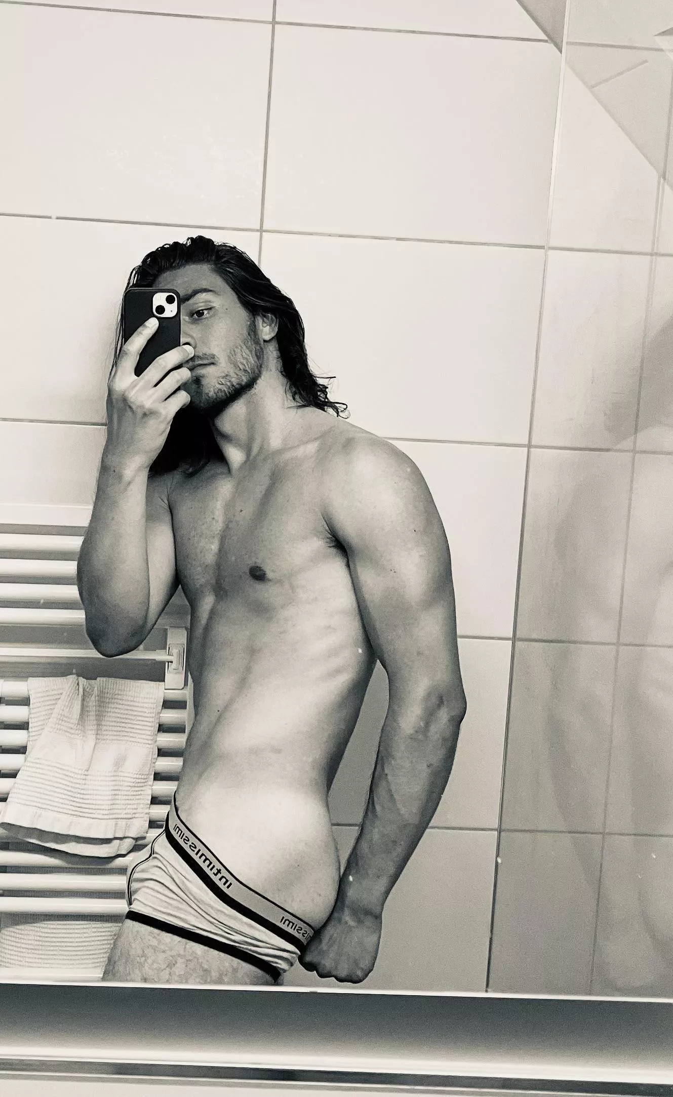 New to this sub. Hi! posted by Throw_Huawei_