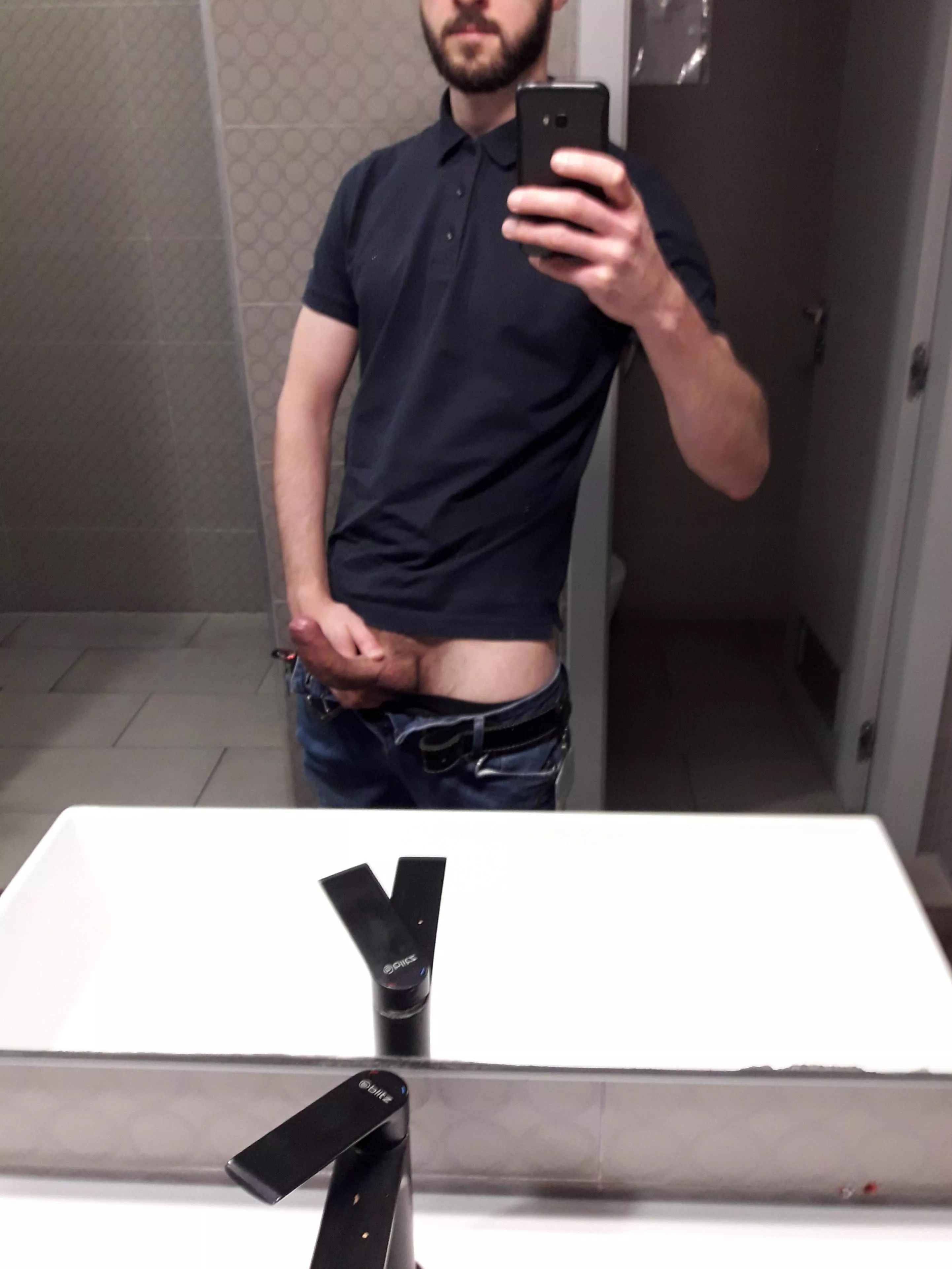 New week, new work bathroom pic posted by lux-454