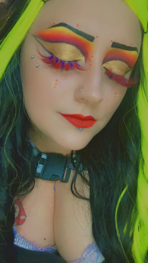 NewRetroWave by BlackListBarbie