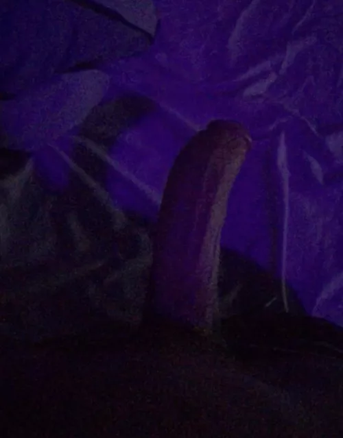 Ngl love the shadow in this pic 🤷‍♂️ by Wannabegrungeboy