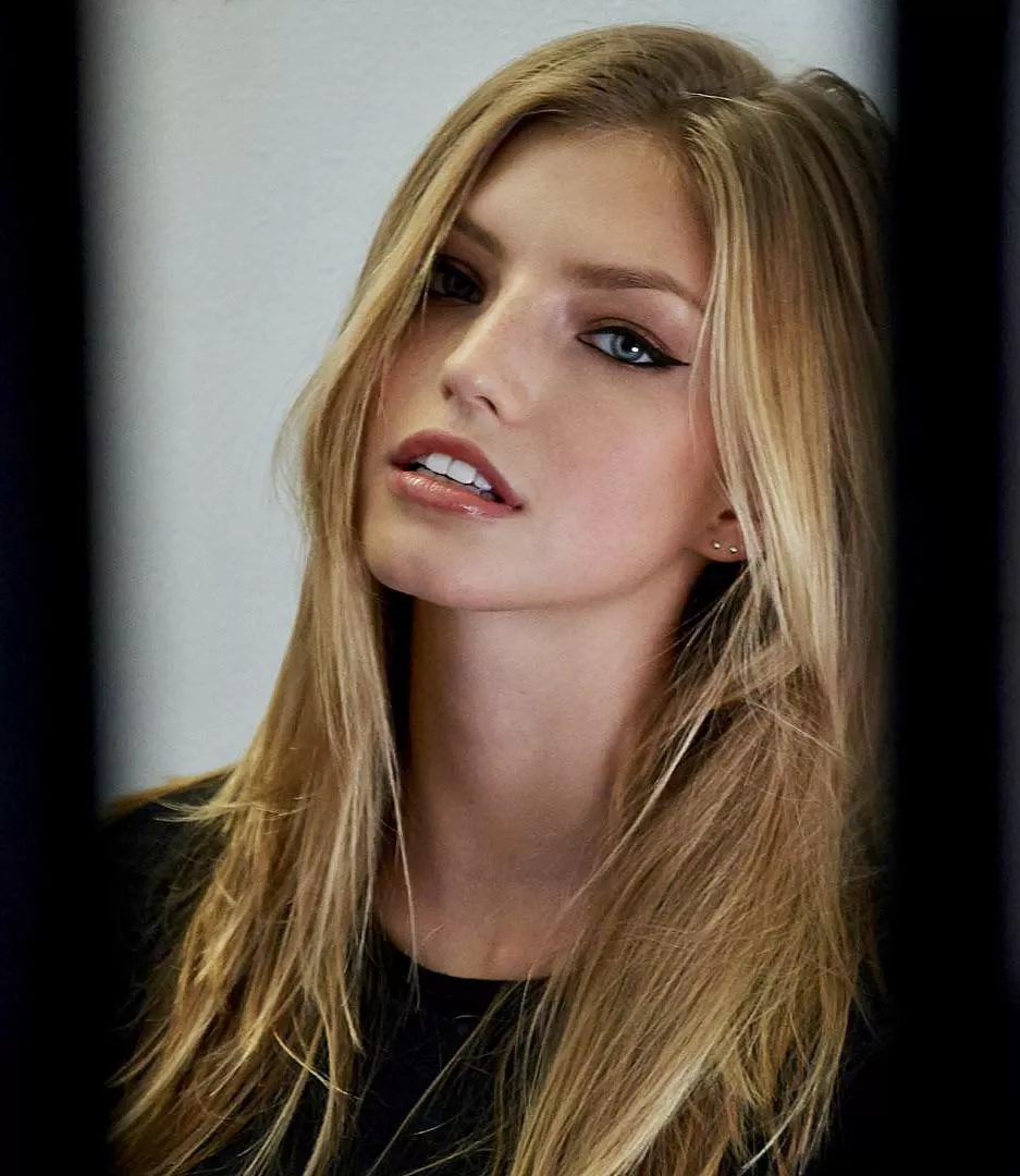 Niamh Adkins posted by NoBobcat1850