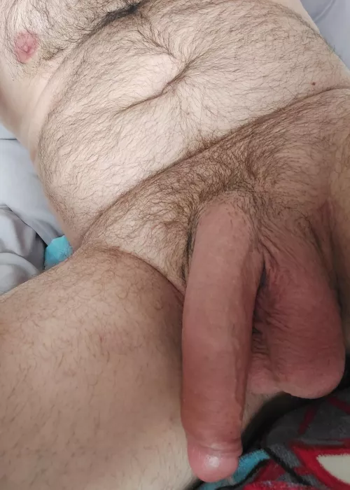 Nice and warm here today wouldn't mind playing with someone outdoors by scottnine