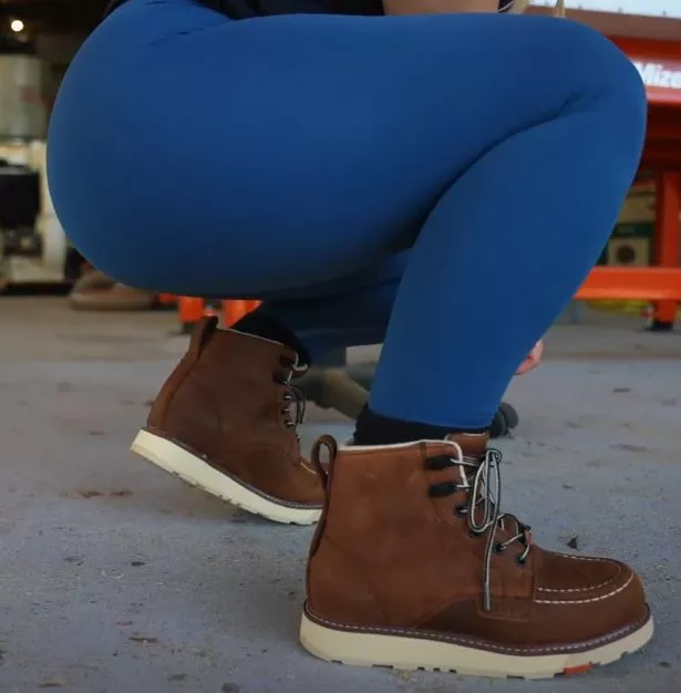 Nice Boots posted by arrayed