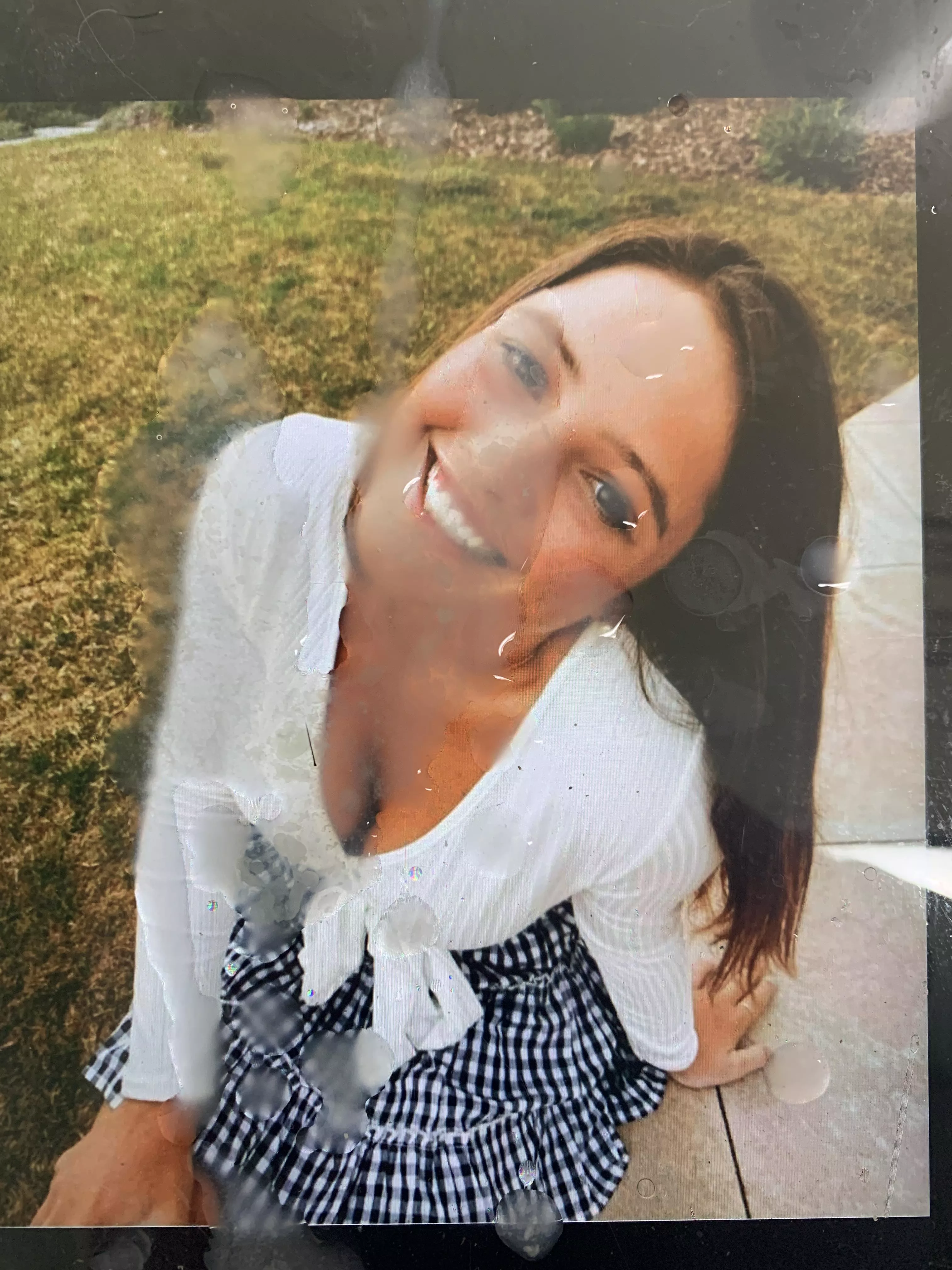 Nice cleavage! posted by merbs88