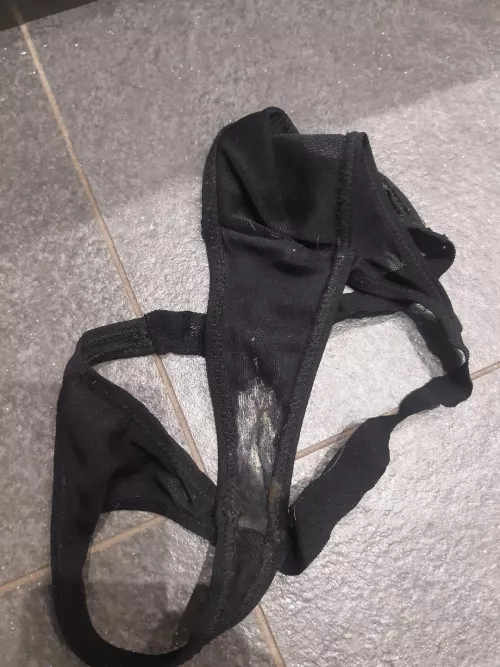 nice creamy black thong by Bigwazza12