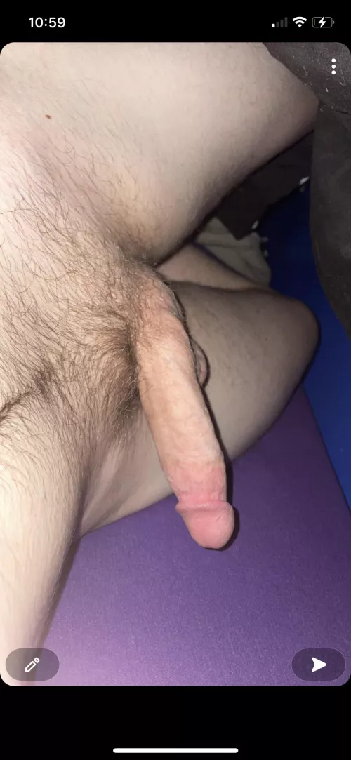 Nice cut cock waiting to be used by Big_daddy_25