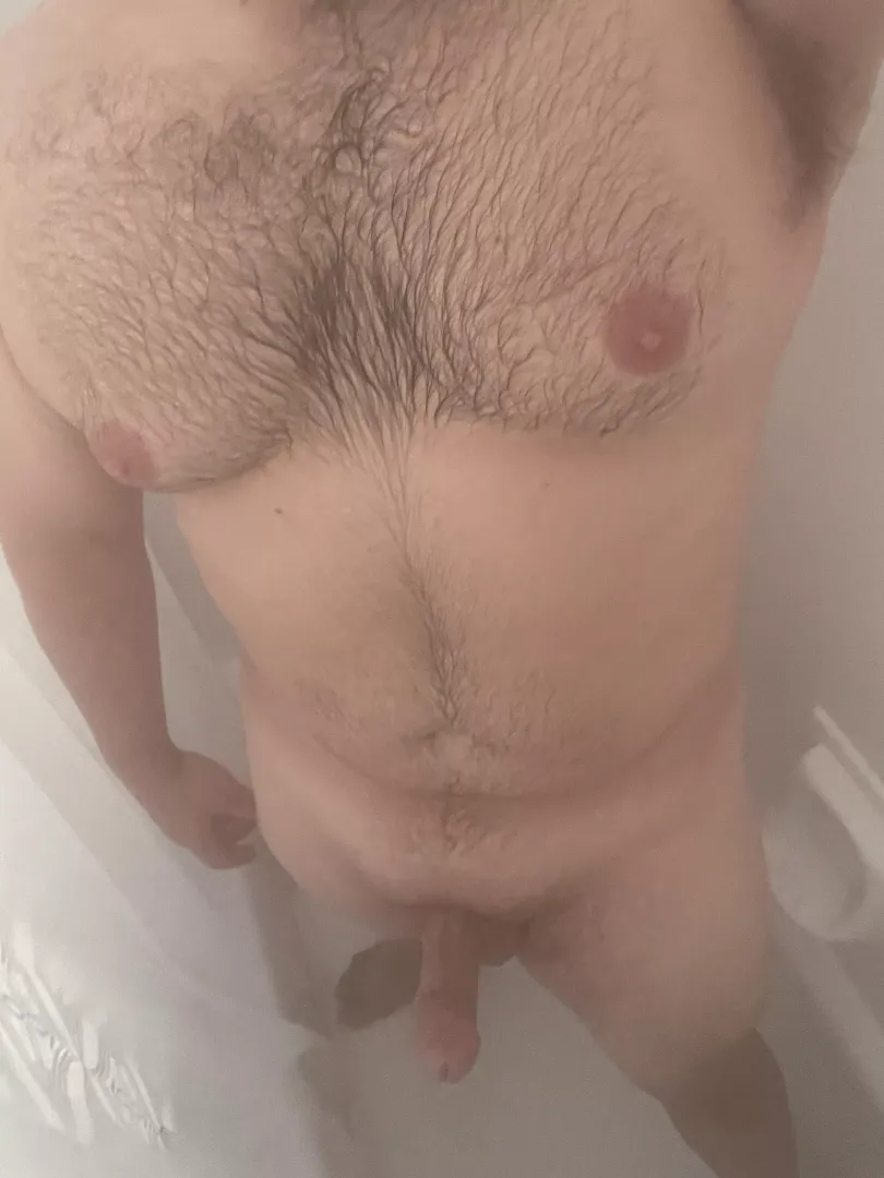 Nice hot shower posted by osowiec82