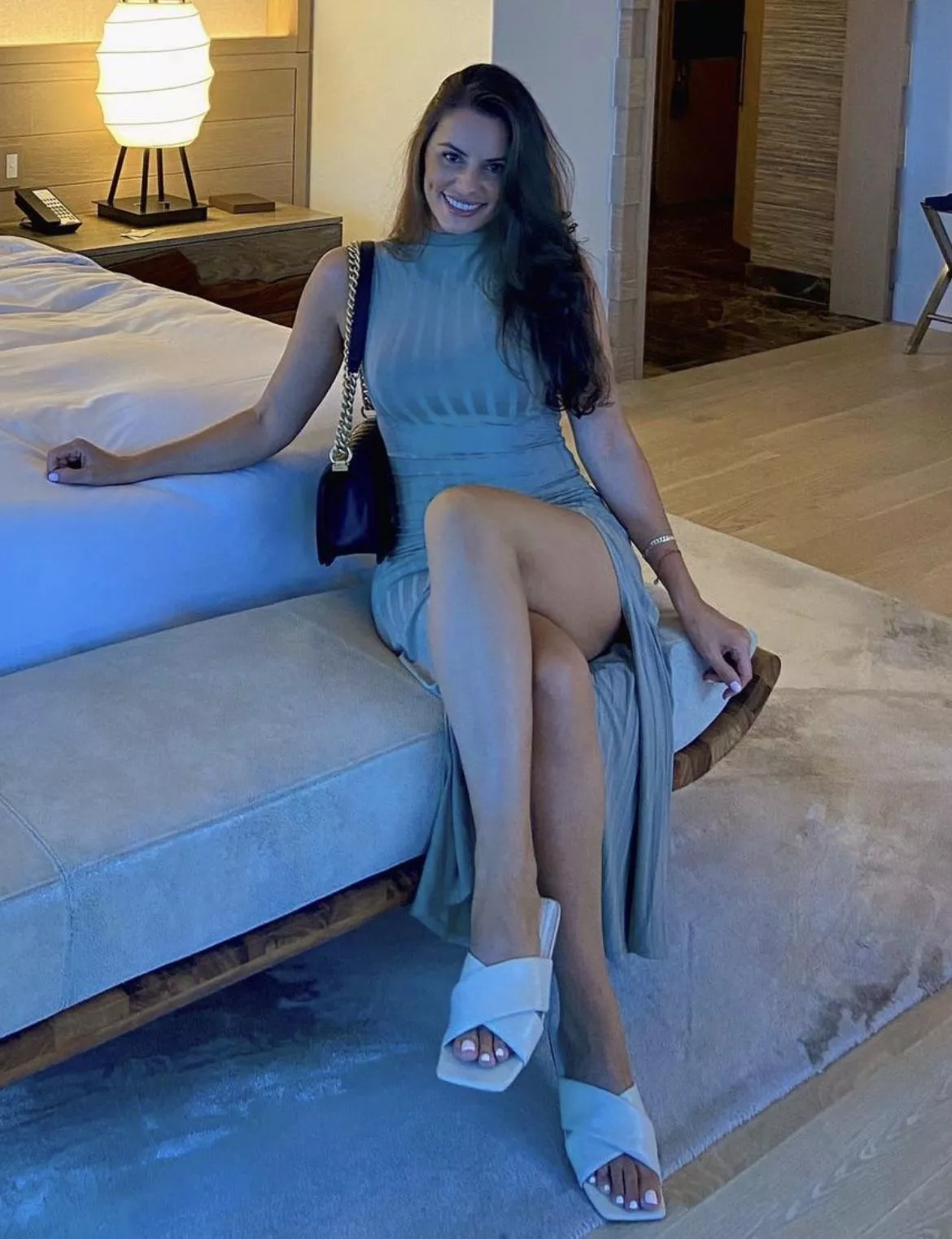 Nice long stems posted by kenney4lyfe