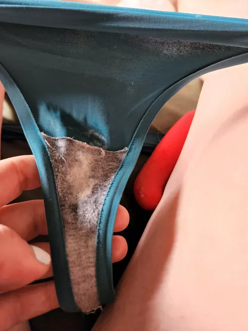 Nice mix of discharge from the day and cum from the play ♡ by annonbon