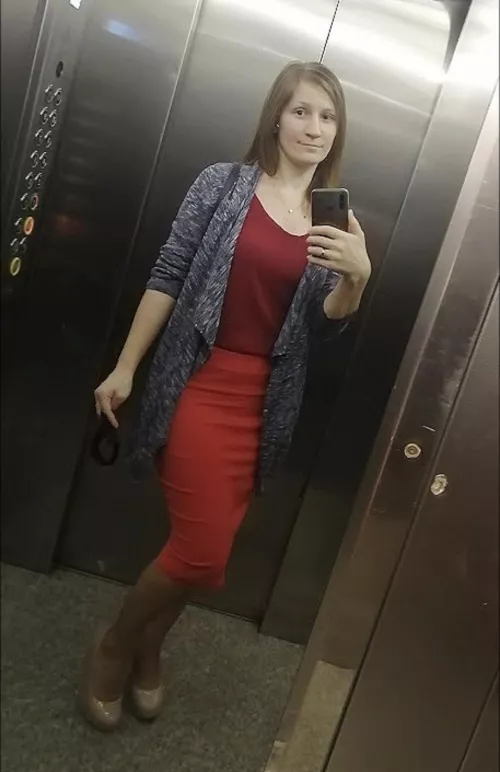 Nice pic? 🥰 by ValuableOk1