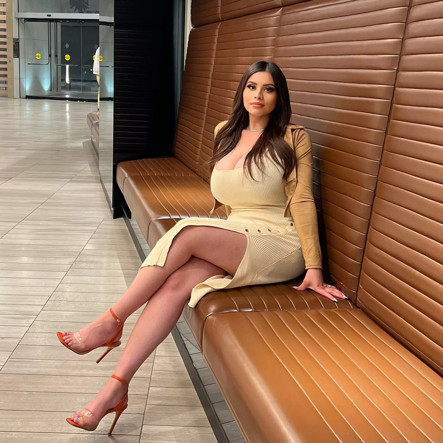 Nice sofa posted by cactusjones