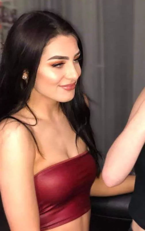 Nice top posted by MasterpieceNeat7220